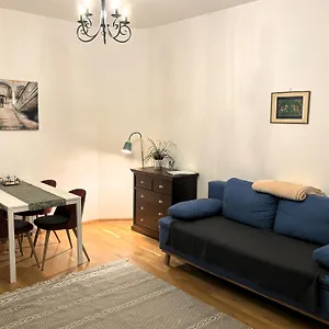 ruhige-stadtwohnung-mit-balkon.vienna-besthotels.com/